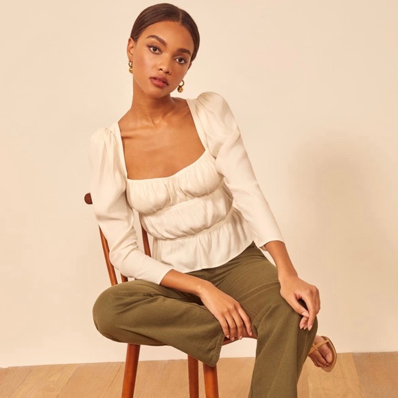 ✨ NWOT ✨ Reformation Plath top in Ivory - Picture 4 of 9
